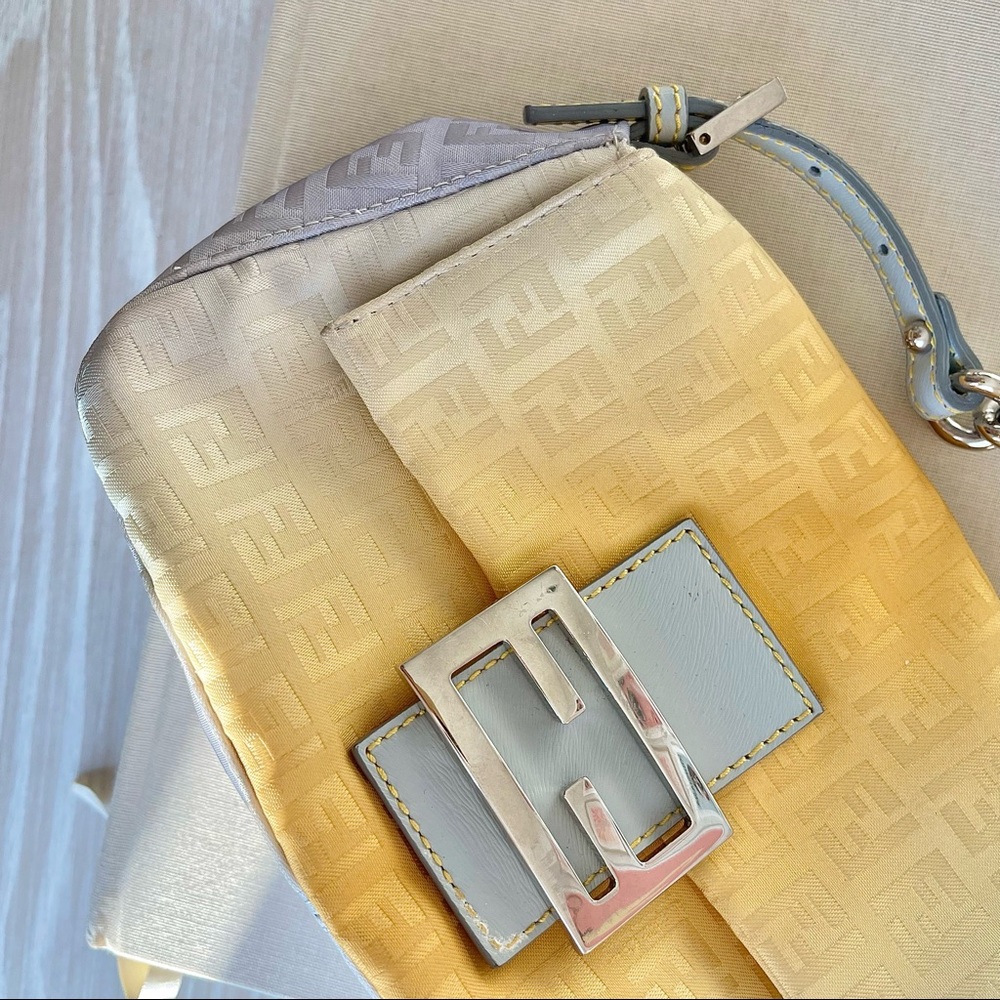 Vintage Fendi Zucchino Ombré Mamma Baguette - Picture 2 of 9